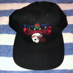 VINTAGE 1997 PAC TEN SNAPBACK 🔥